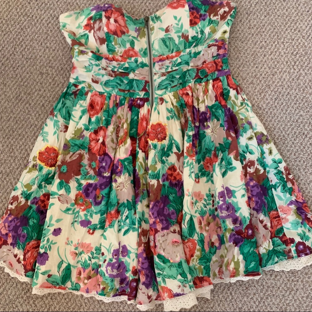 Floral strapless dress